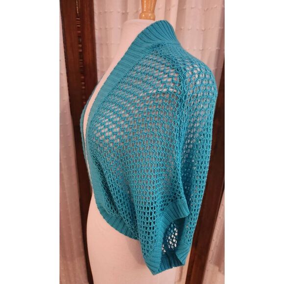 C5 Faded Glory knitted or crocheted Turquoise shrug - Picture 5 of 8